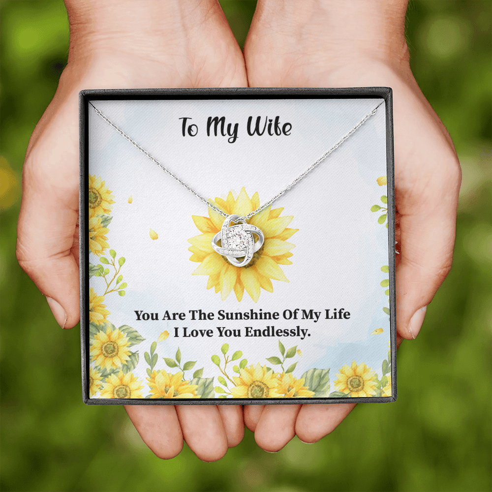 Wife - You Are The Sunshine Of My Life Love Knot Necklace Message Card