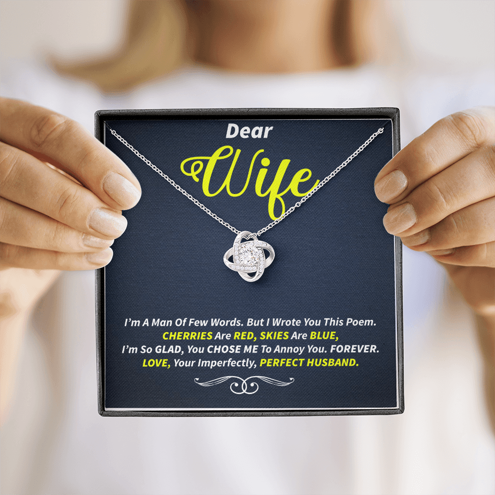 Wife - I'm A Man Of Few Words Love Knot Necklace Message Card
