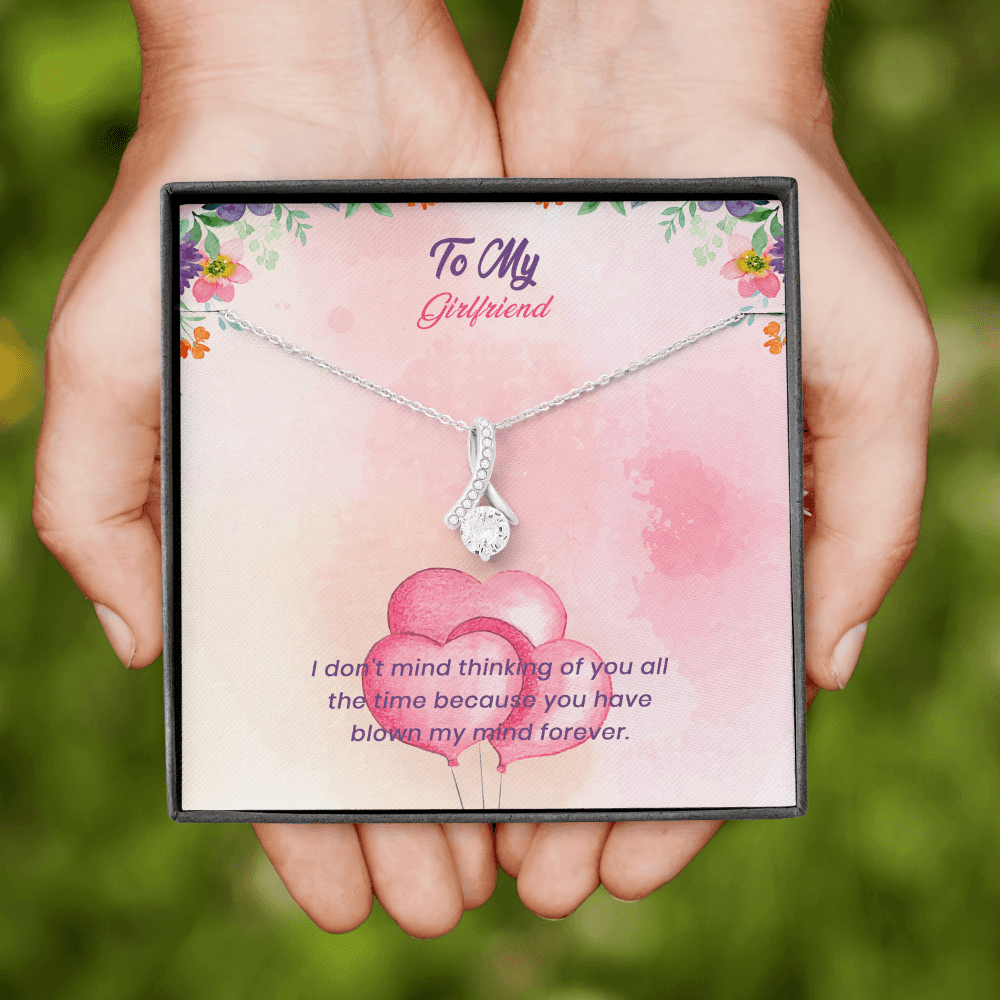 Girlfriend - I Don't Mind Thinking Of You - Alluring Beauty Infinity Necklace Message Card