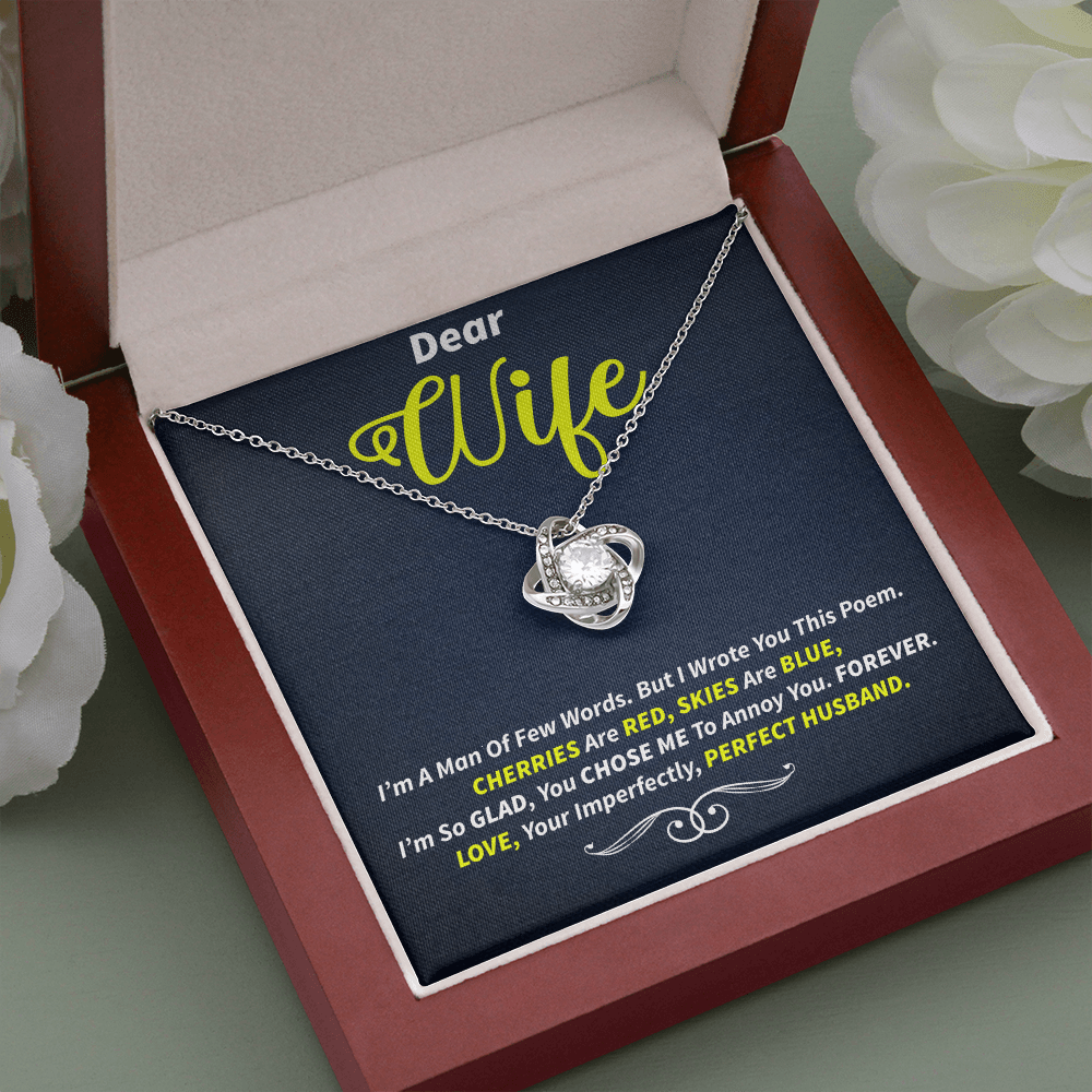 Wife - I'm A Man Of Few Words Love Knot Necklace Message Card